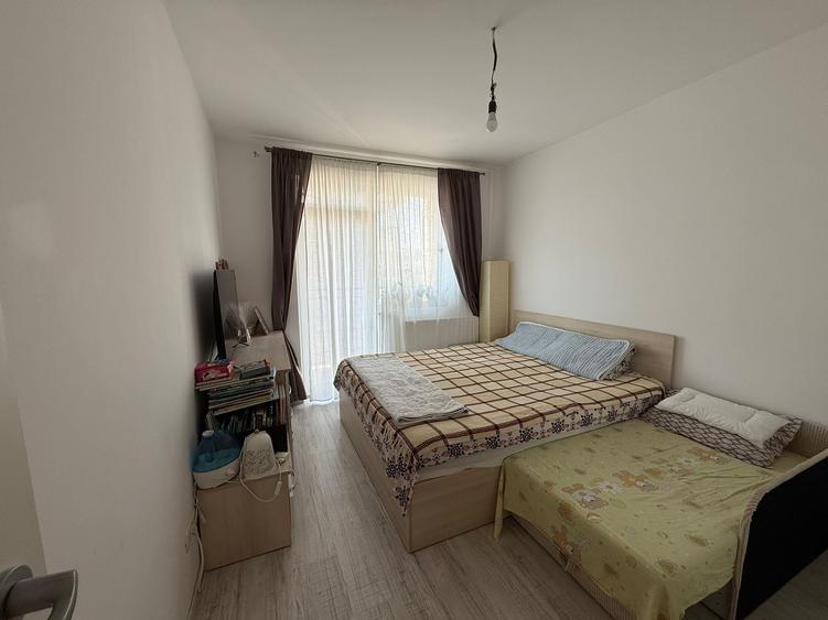 Apartament cu 2 camere decomandat în Berceni