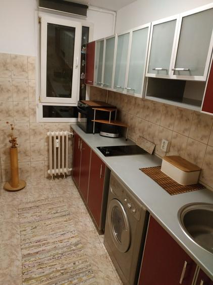 Garsonieră decomandată în Politehnica