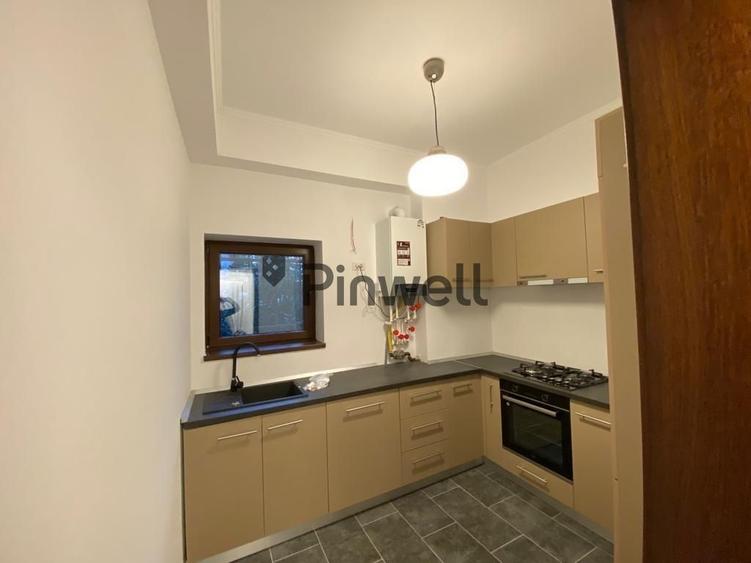 Apartament cu 3 camere decomandat, mobilat în Aviatorilor
