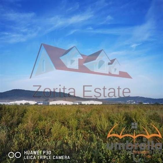 Teren agricol intravilan de 23600 mp, în Nord-Vest