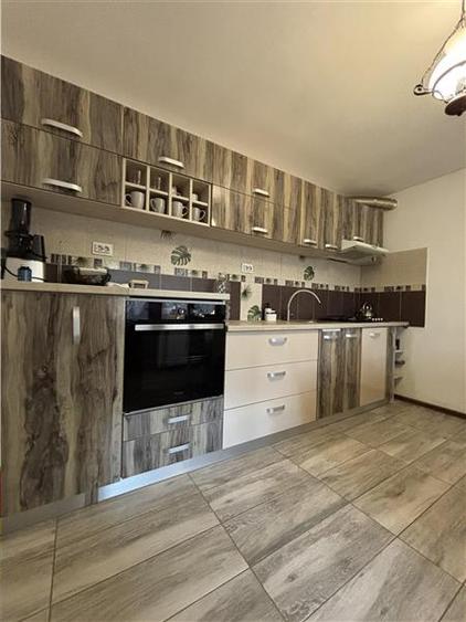 Duplex cu 4 camere cu Teren 361 Mp în Valu lui Traian