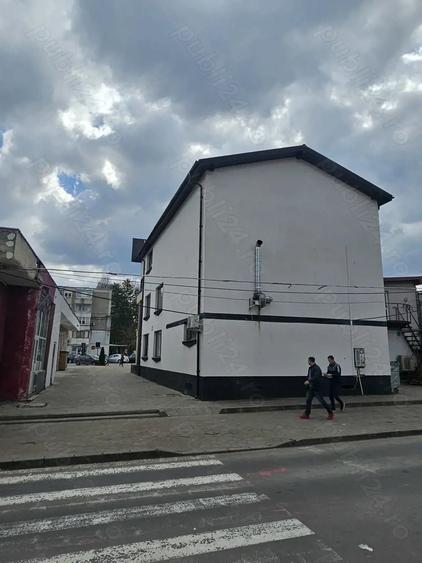 Spațiu comercial, de 400 mp, în Central