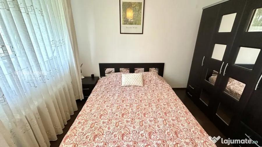 Apartament cu 2 camere decomandat în Calea Victoriei