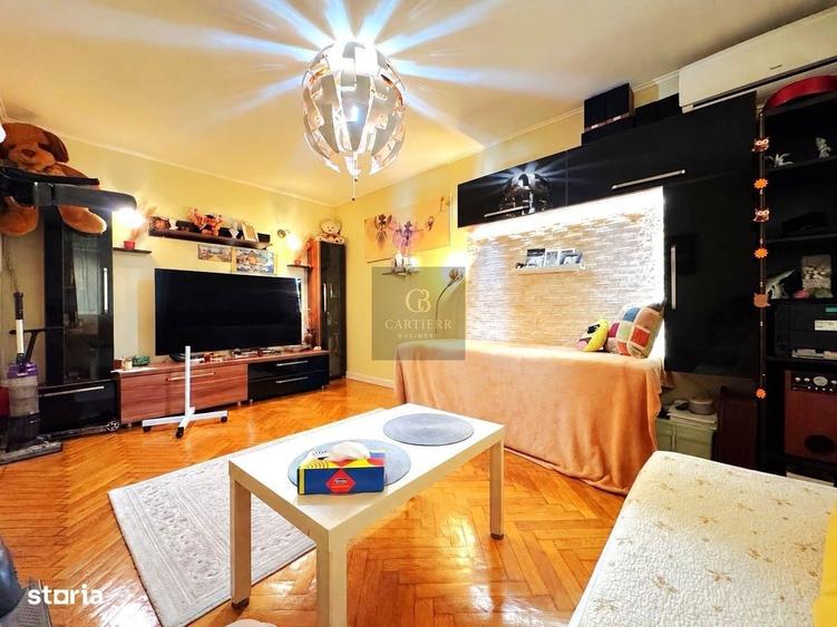 Apartament cu 3 camere în Basarabia