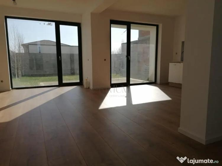 Duplex modern - design deosebit - zona foarte buna - 3 dormi - 8