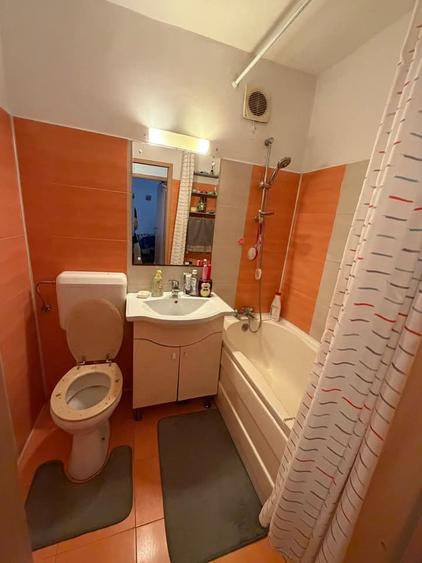 Apartament 3 camere de vânzare Drumul Taberei – Râul Doamnei 65 mp 4 minut - 7