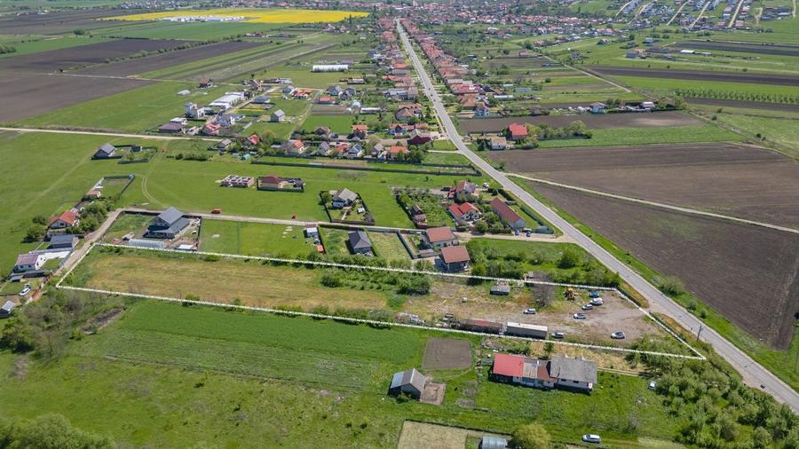 Teren Construcții intravilan de 9758 mp, în Bod