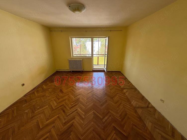 Apartament cu 3 camere decomandat în Grigorescu