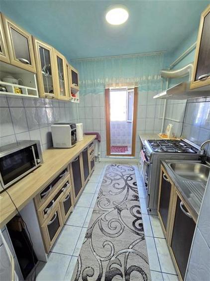 Apartament cu 2 camere decomandat în Mircea cel Bătrân