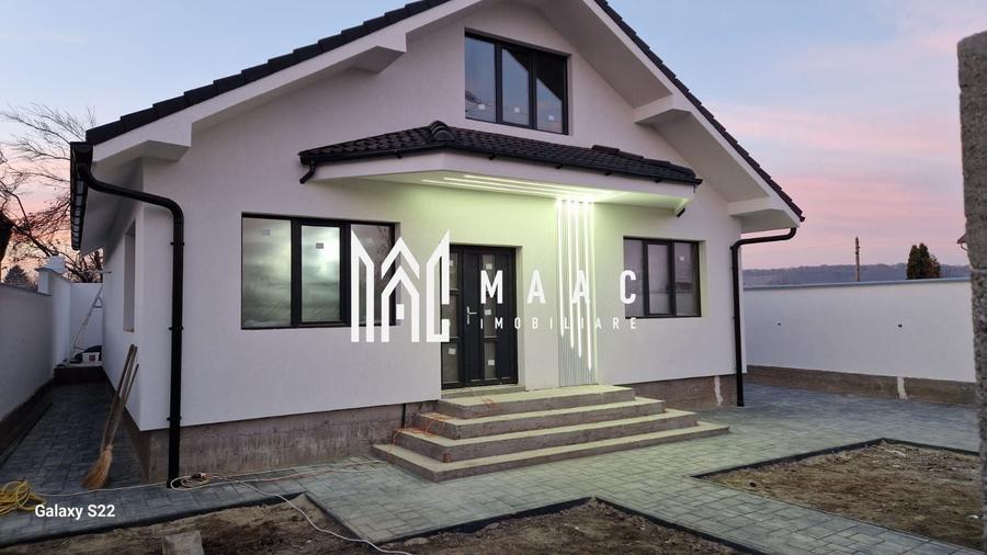 Casă individuală cu 3 camere cu Canalizare în Cristian