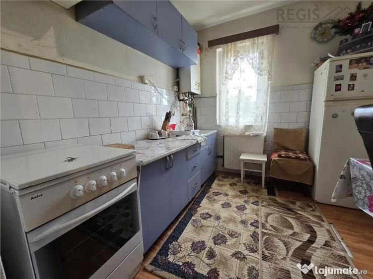 Apartament cu 4 camere semidecomandat în Stupini