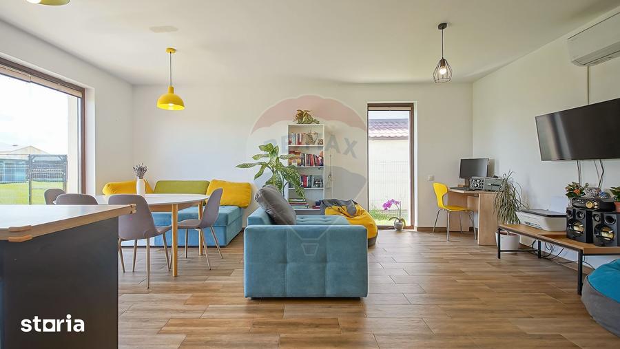 Casa individuala cu teren de 700 mp, mobilata ?i utilata, Sanpetru - 14