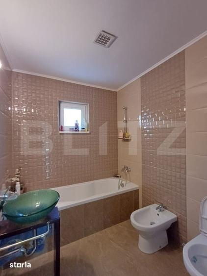 Casă cu 5 camere cu Teren 712 Mp în Mihai Viteazu