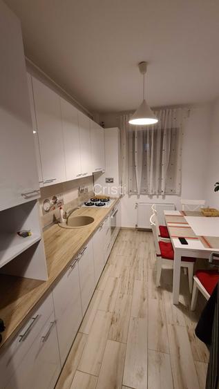 Inchiriez apartament 2 camere
