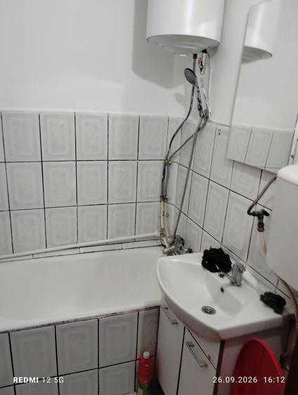 Garsonieră decomandată în Central