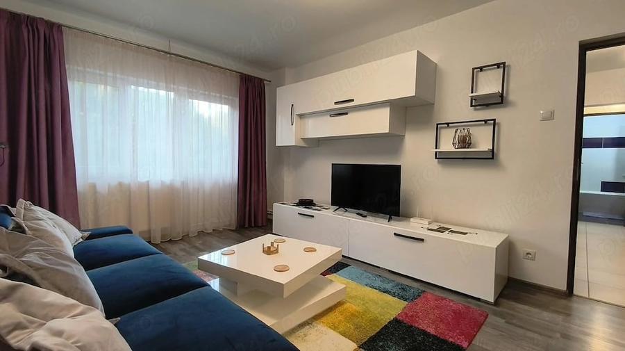 Apartament cu 2 camere decomandat în Ultracentral