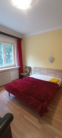 Apartament 4 camere in cladire interbelica Universitate 5 ' mers pe jos - 1