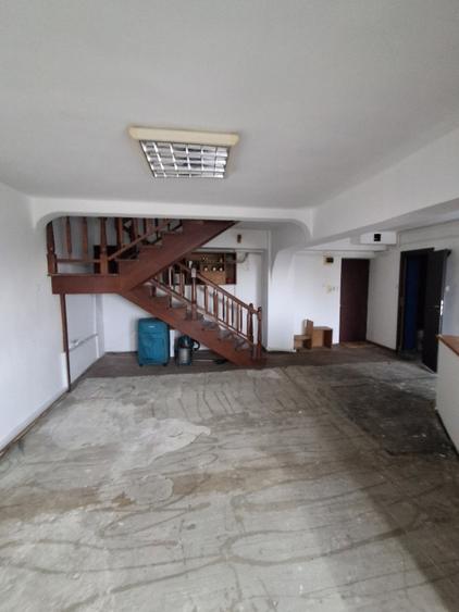 Apartament cu 3 camere decomandat în Centrul Civic