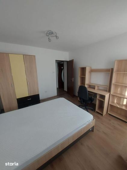 Apartament cu 2 camere decomandat în Ostroveni