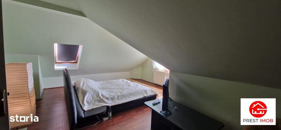 Casă cu 6 camere cu Teren 435 Mp în Central