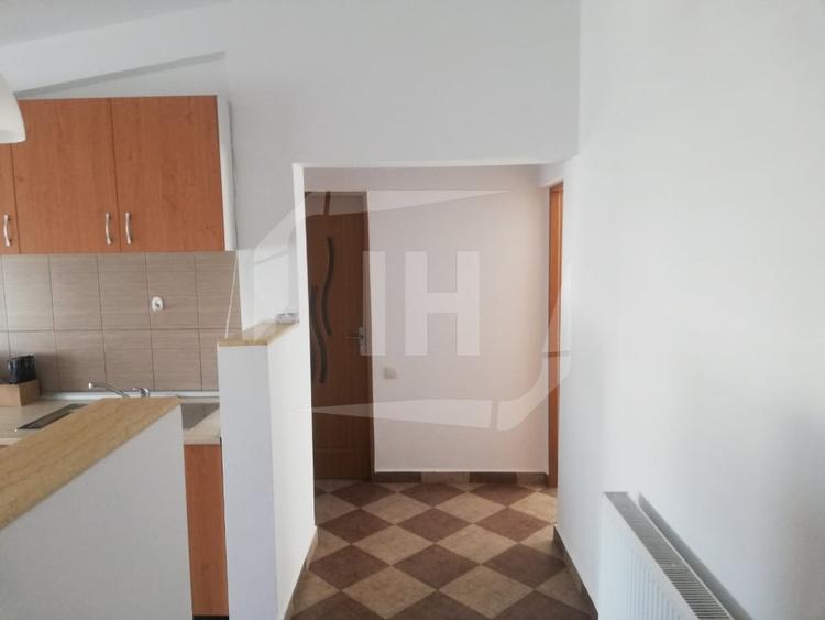 Apartament cu 2 camere decomandat, mobilat în Între Lacuri