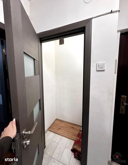 Apartament cu 2 camere semidecomandat în Micro 1