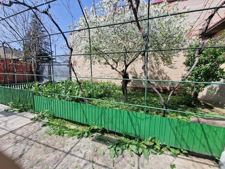 Apartament cu 2 camere decomandat, mobilat în Universitate