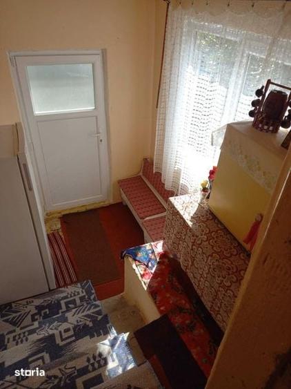 Casă cu 3 camere cu Teren 53 Mp în Priboieni