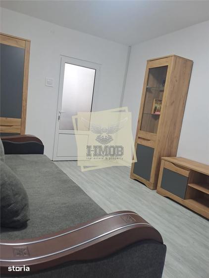 Apartament 2 camere 55 mpu si Balcon zona Vasile Aaron - 1
