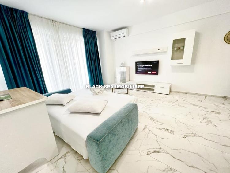 Apartament cu 3 camere, mobilat în Central