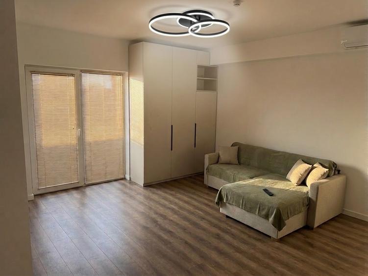 Apartament cu 2 camere decomandat în Sud