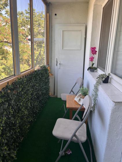 Apartament cu 3 camere semidecomandat în Gheorghe Lazăr