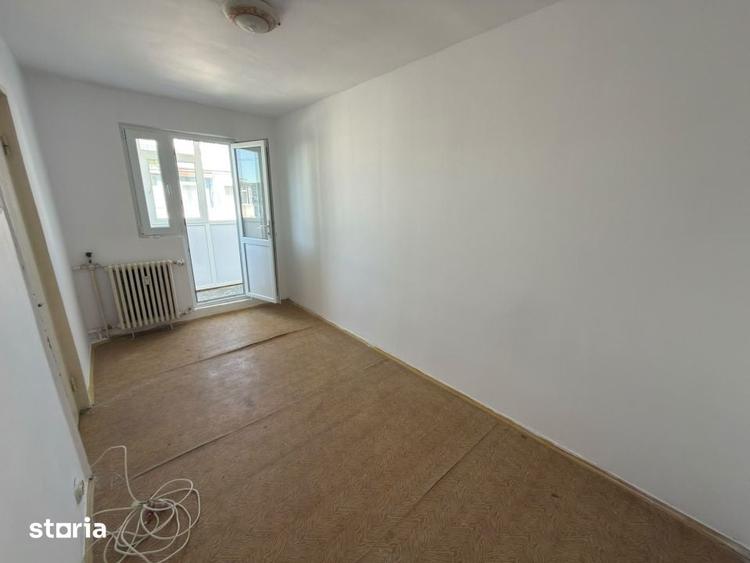 Apartament cu 2 camere semidecomandat în Malu Roșu