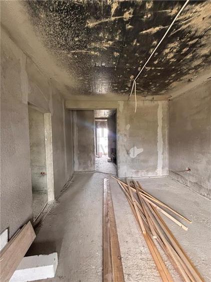 Duplex cu 5 camere cu Canalizare în Moșnița Nouă