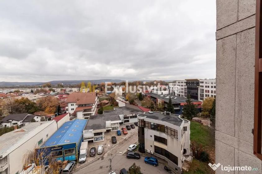 Apartament cu 3 camere decomandat în Ultracentral