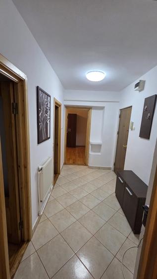 Apartament cu 2 camere decomandat în Traian
