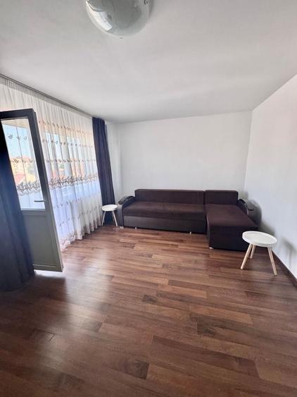Apartament cu 2 camere decomandat în Nufărul
