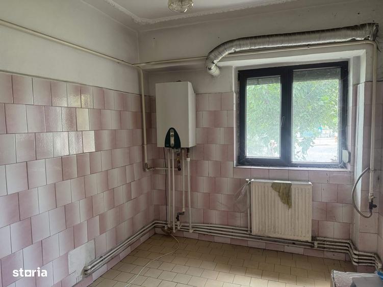 Apartament cu 3 camere în Nicolae Titulescu