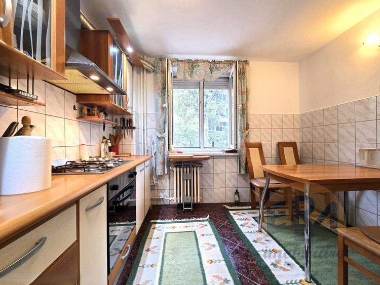 Apartament cu 2 camere semidecomandat, mobilat în Rogerius