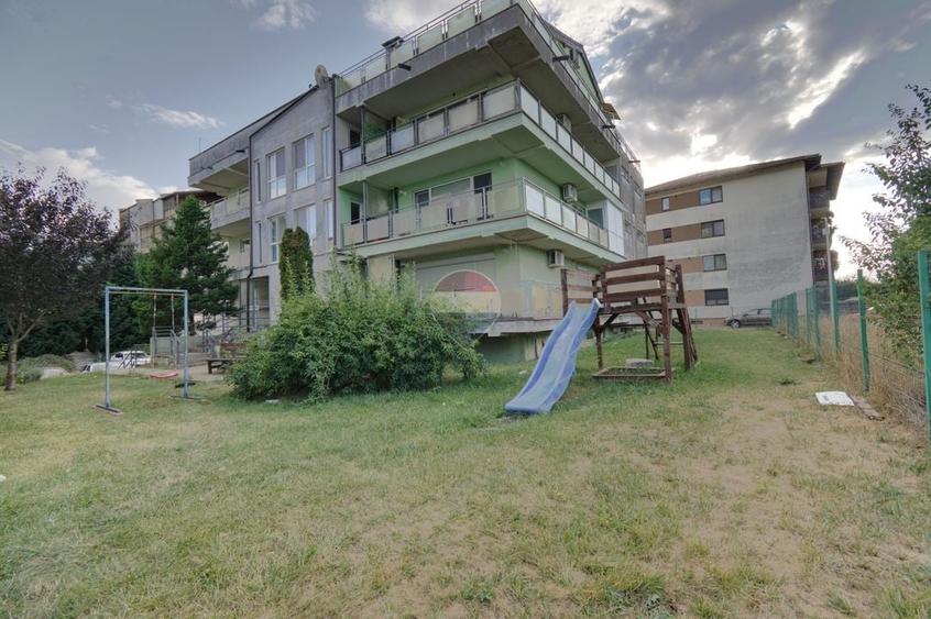 Apartament cu 2 camere semidecomandat în Florești