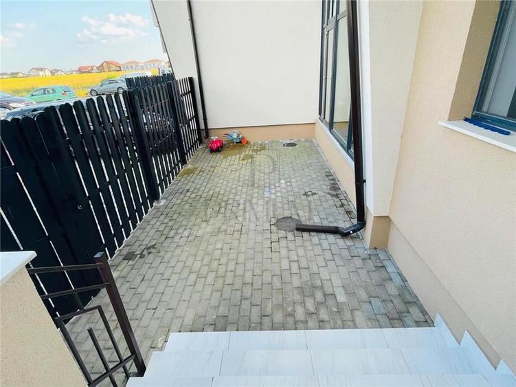 Apartament cu 2 camere decomandat, mobilat în Dumbrăvița