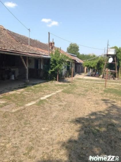 Casă în Corlățel