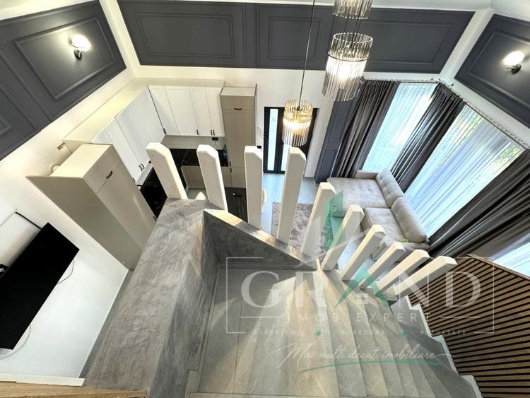 Duplex cu 3 camere cu Canalizare în Între Lacuri