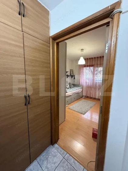 Apartament cu 4 camere decomandat în Vest
