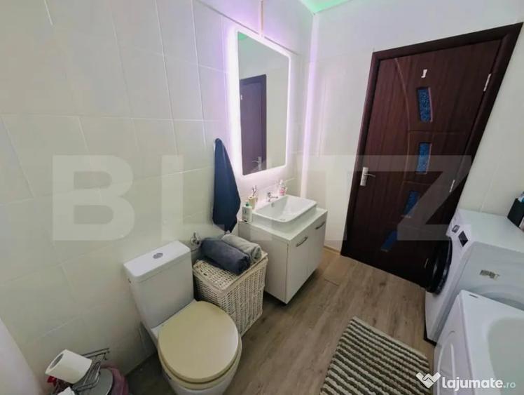 Apartament cu 3 camere decomandat în Sânpetru