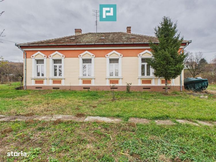 Casă cu 4 camere în Remetea Mică