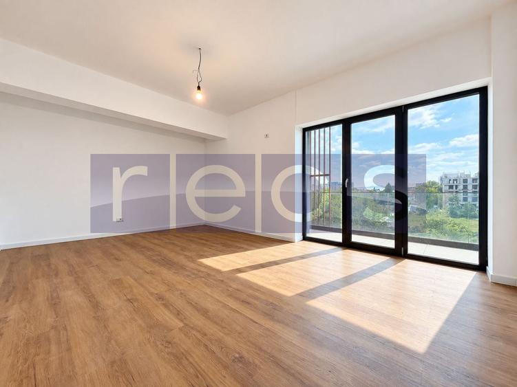 Apartament cu 3 camere decomandat în Aviației