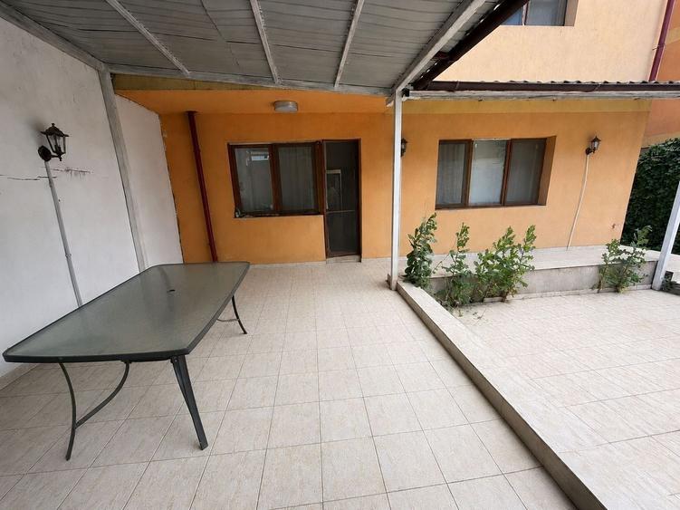 Apartament cu 3 camere decomandat, mobilat în Colentina