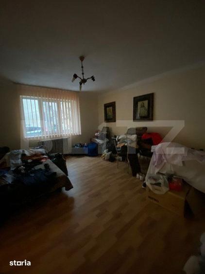 Casă cu 7 camere cu Teren 500 Mp în Ștefan cel Mare