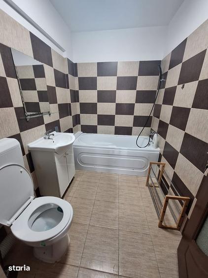 Apartament cu 2 camere semidecomandat, mobilat în Berceni